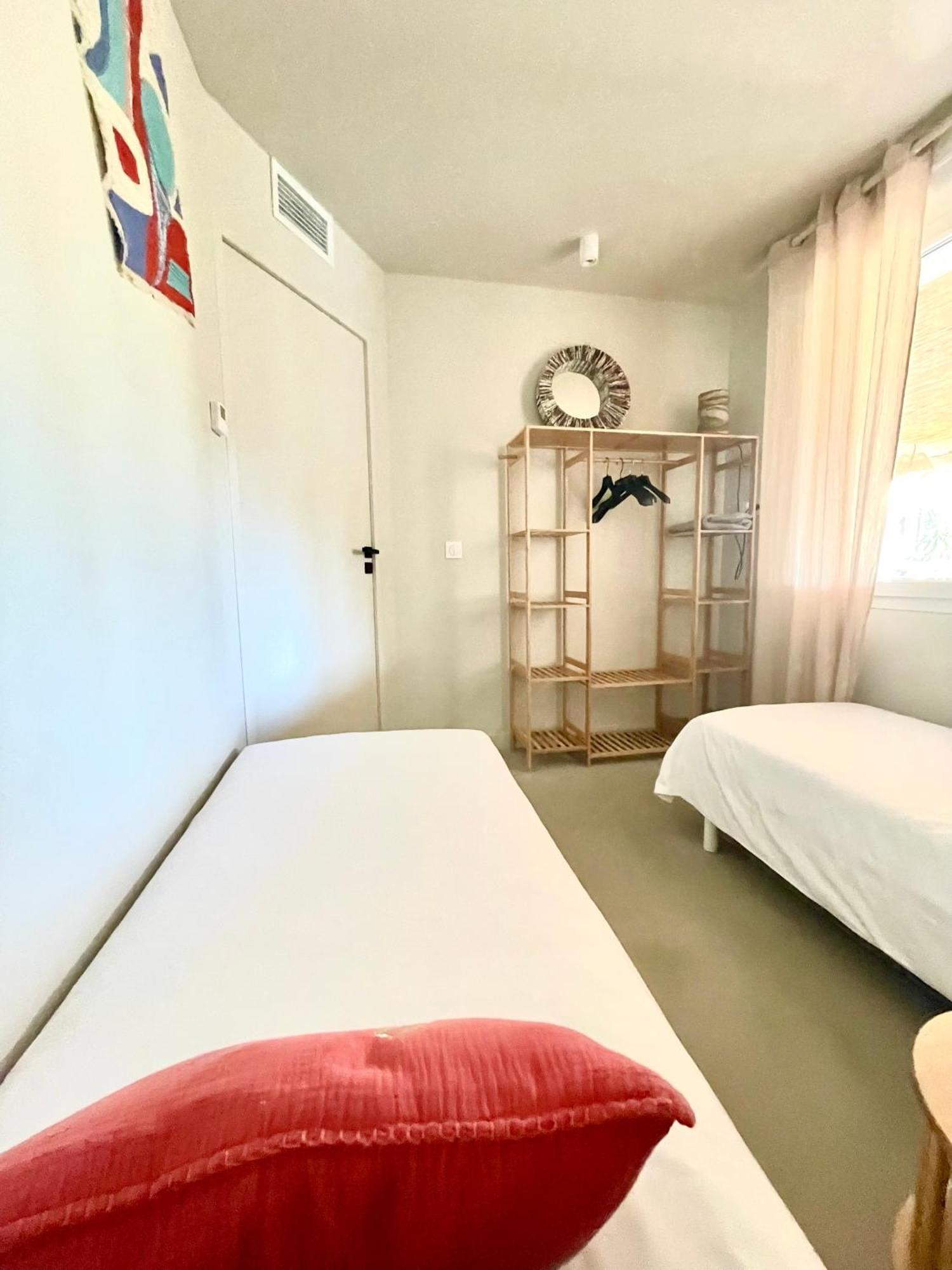 Bas De - 300m De La Capte - 2 Hebergements Disponibles Holiday home Hyeres